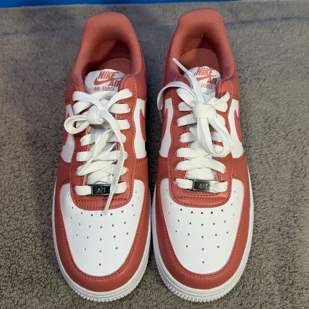 Nike Air Force 1 w Brand new